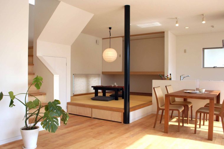 階段はどこにあるのがいい！？リビングイン階段のメリットとデメリット！！①