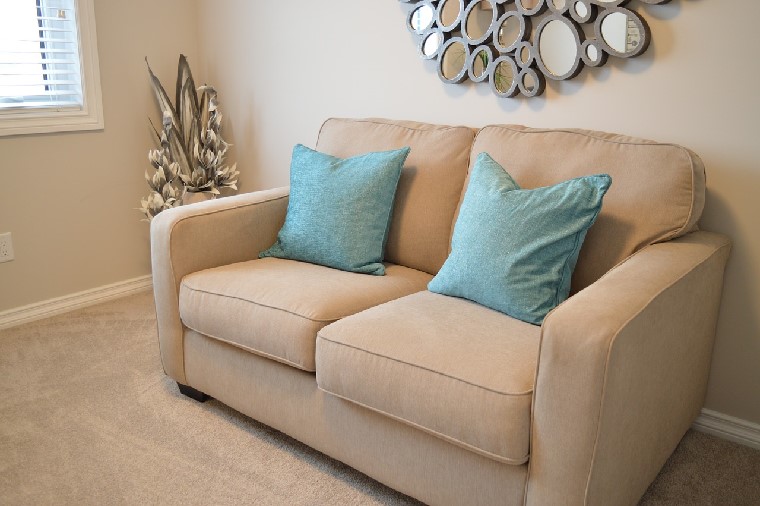 カバーで簡単イメージチェンジ～ソファーカバー編～