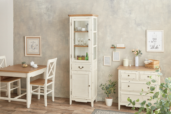 憧れのフレンチアンティークインテリアの画像