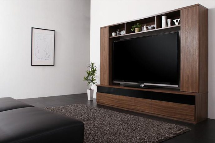 ハイタイプのテレビボードが便利