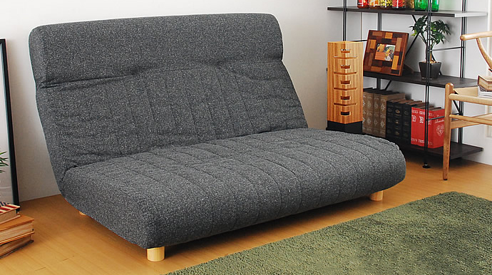 こたつは洋室でも楽しめる！こたつに合うソファーのご紹介の画像