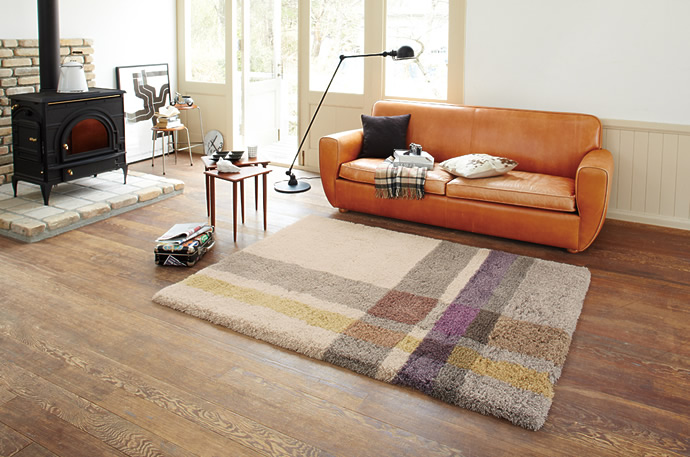 ラグを自宅で洗濯する方法と業者に依頼する場合の相場