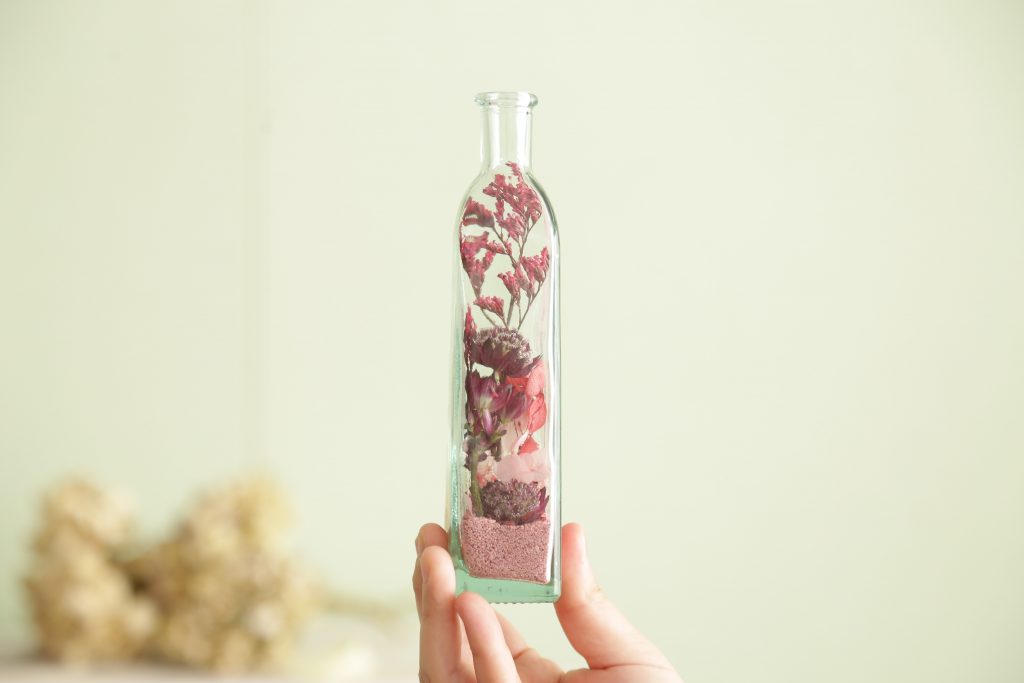 初心者でも簡単たのしい！ハーバリウムの作り方♪の画像