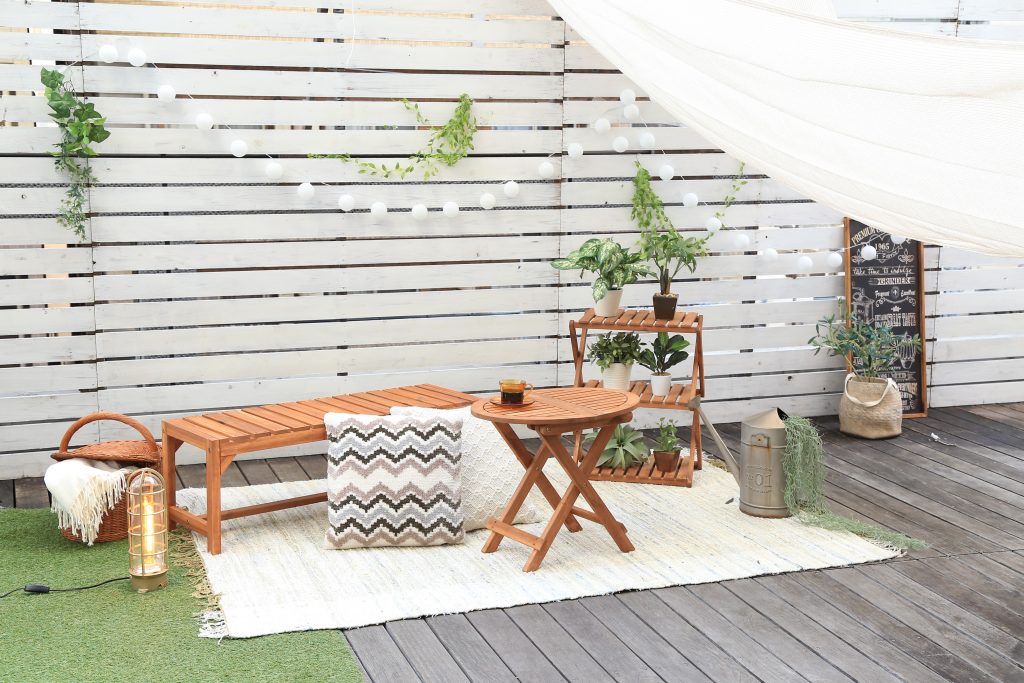 おしゃれなガーデン家具でベランピングを楽しもう♪の画像