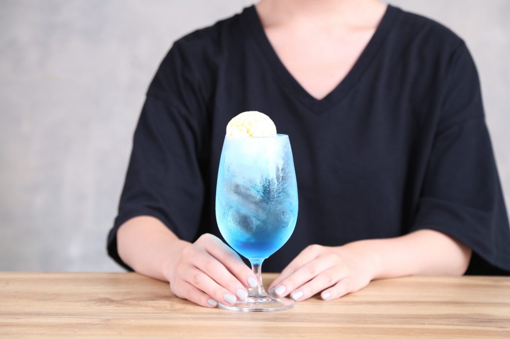 暑い夏にピッタリ！今インスタで話題の「#クリームソーダ」の作り方♪の画像