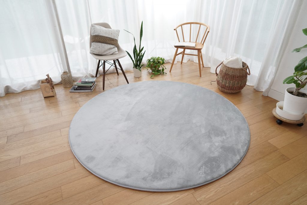 【新商品】冬でも足元をあたたかく♪新しく入荷した「あったかラグ」をご紹介の画像